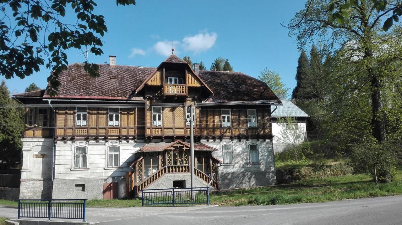 Stredisko Doubrava Hotel Zlaté Hory Buitenkant foto