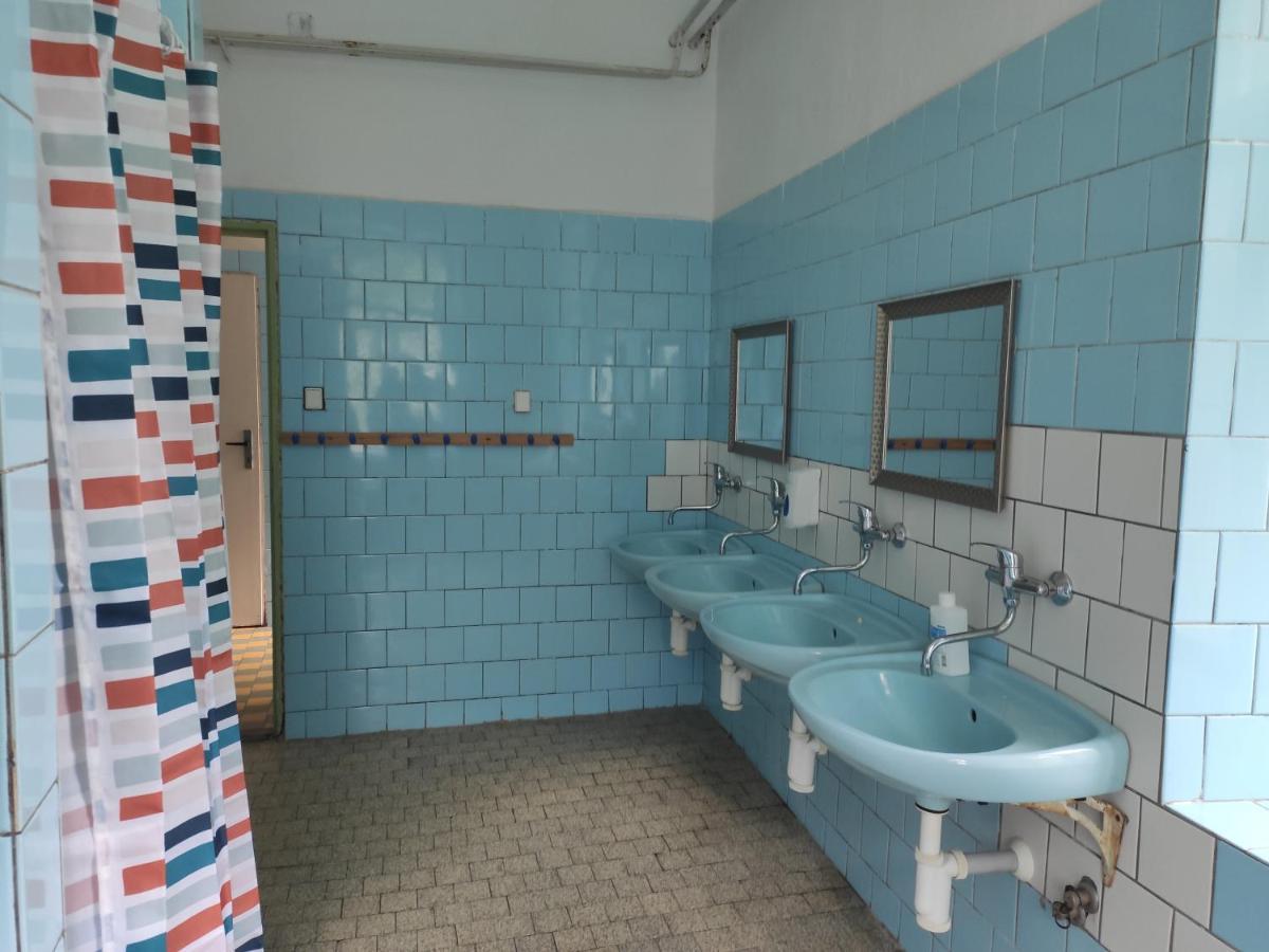 Stredisko Doubrava Hotel Zlaté Hory Buitenkant foto